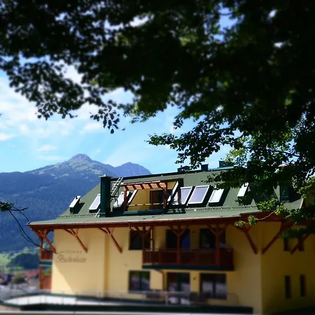 Buchenhain * Ehrwald