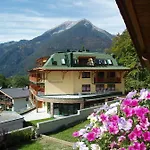 Buchenhain * Ehrwald